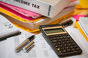 3 Easy Investing Tips to Lower Your Taxable Income